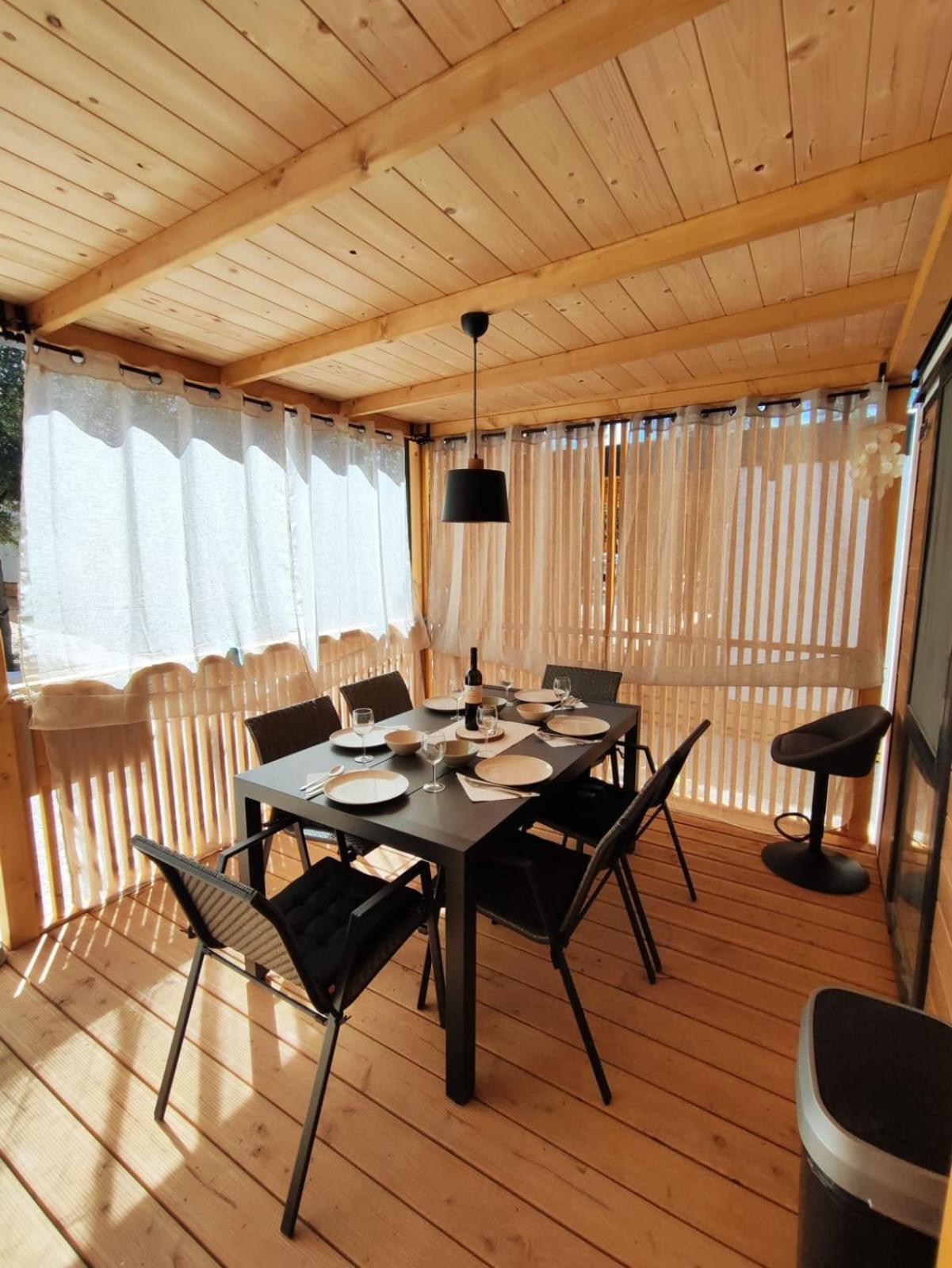 Mobile Home Kala 비오그라드나모루 외부 사진